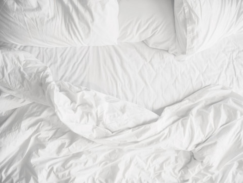 Is static in bed sheets dangerous?