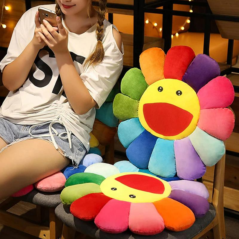 Murakami pillow